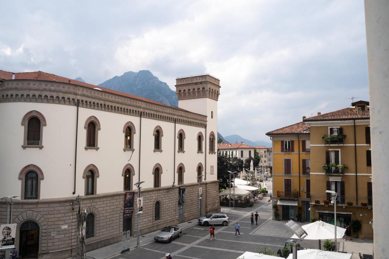 Apartamento Piazza XX Settembre - Feel The Centre Lecco Exterior foto